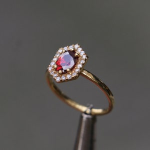 Oval Ruby Ring- Sterling Silver Gemstone Engagement Ring Promise Ring For Women- Wedding Ring Set- July Birthstone- Anniversary Gift For Her