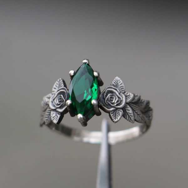 Emerald Rose Leaf 925 Silver Marquise Ring, Flower Emerald Ring, Green Stone Silver Ring, Alternative Emerald Engagement Ring, Emerald Ring