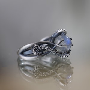 Labradorite Octopus 925 Oxidized Silver Ring, Octopus Handmade Oxidized Silver Ring, Animal Labradorite Ring, Labradorite Handmade Ring