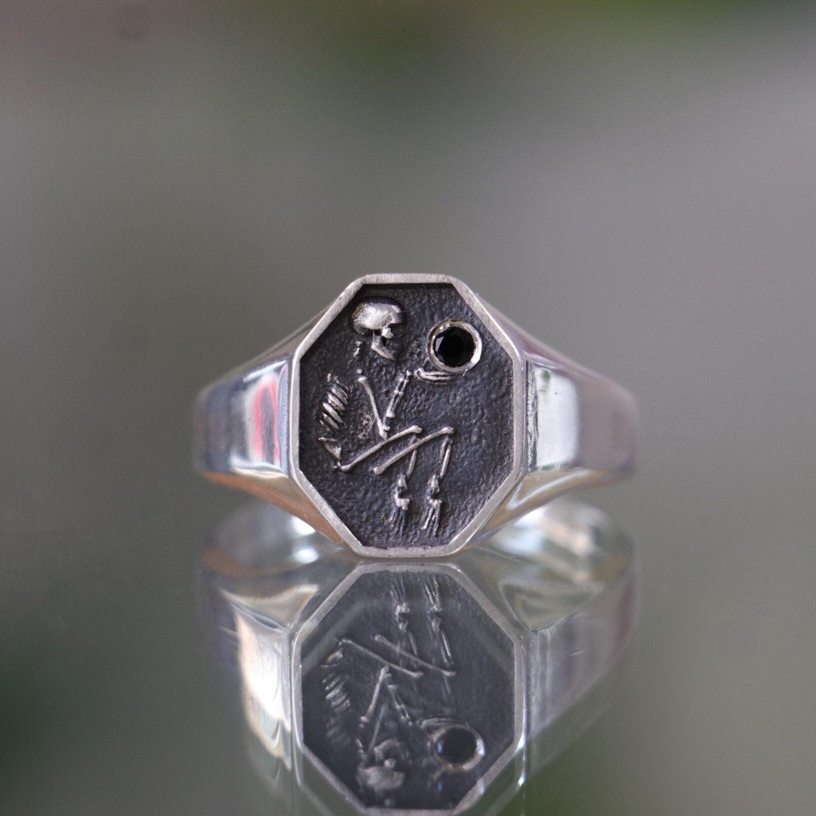 Onyx Skull Ring - Etsy