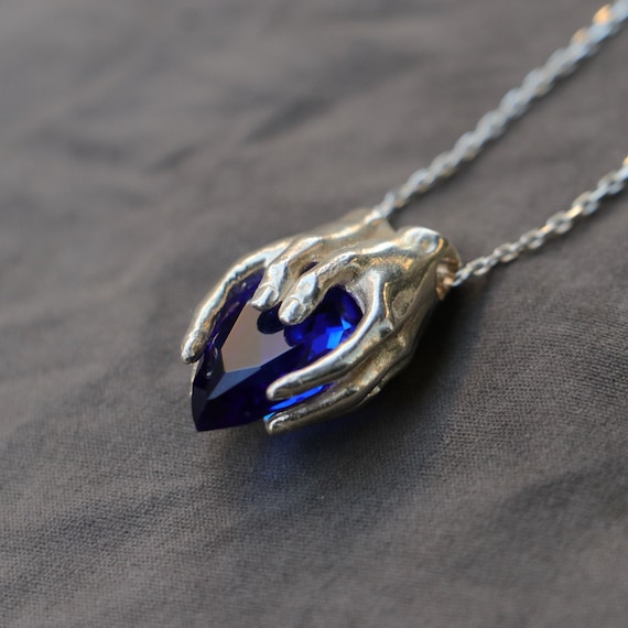 Sapphire Hand 925K Silver Pendant, 925 Sterling Silver Hands Design Pendant, 925 Silver Unique Sapphire Necklace, 925K Sterling Silver