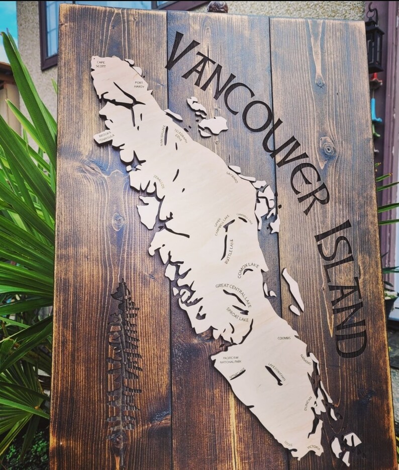 Vancouver Island Map With Lakes, Islands and Some Place Names - Vector ...