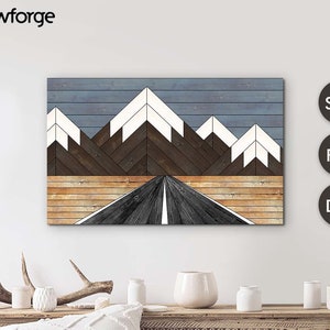 Könnte beinhalten: Geometrisches Gebirgsdesign mit einer Straße, die durch die Mitte führt. Die Berge sind aus Holz mit einem blauen und braunen Farbschema. Die Straße ist schwarz mit einem weißen Strich in der Mitte. Das Design ist auf einem Holzgrund.