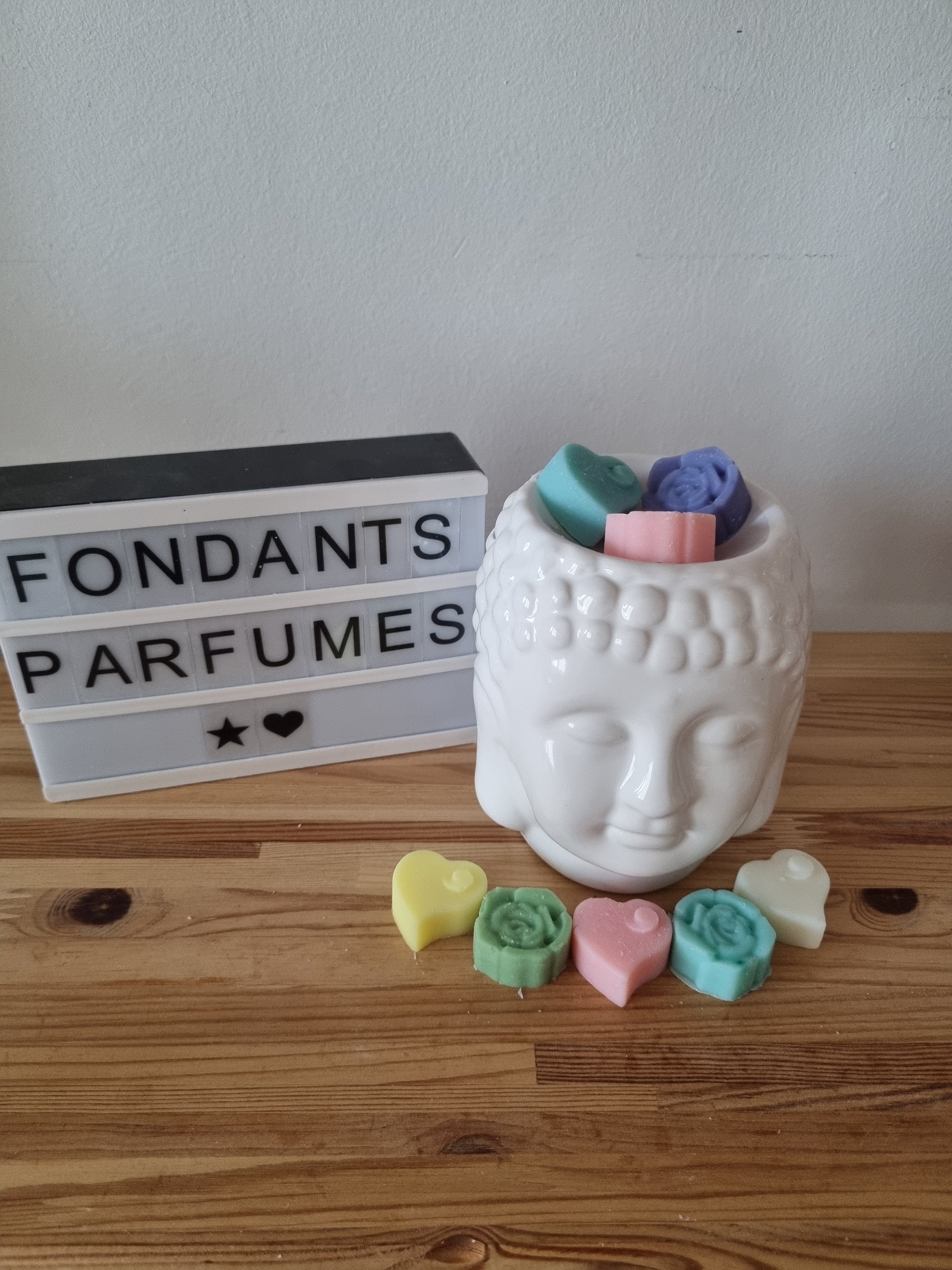 Lot De 2 Bougies Parfumées Géométriques NICAVKIT – Cire De Soja Naturelle – Violette Et Marron – Pour Spa, Anniversaire