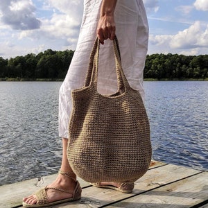 Ecofriendly crocheted jute bag for women, handmade jute basket, woven handbak, knitted eco bag as a gift