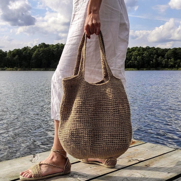 Ecofriendly crocheted jute bag for women, handmade jute basket, woven handbak, knitted eco bag as a gift