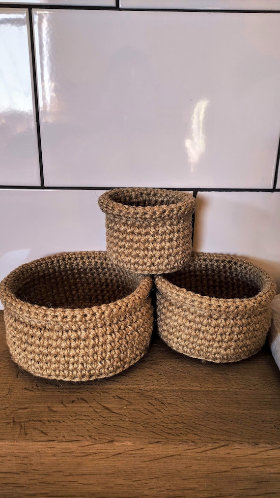 Cestas pequeñas redondas de yute tejidas a ganchillo. Cesta decorativa para  almacenaje. Baño de almacenamiento y organización. Decoración de cocina  rústica y de casa de campo.r. -  México