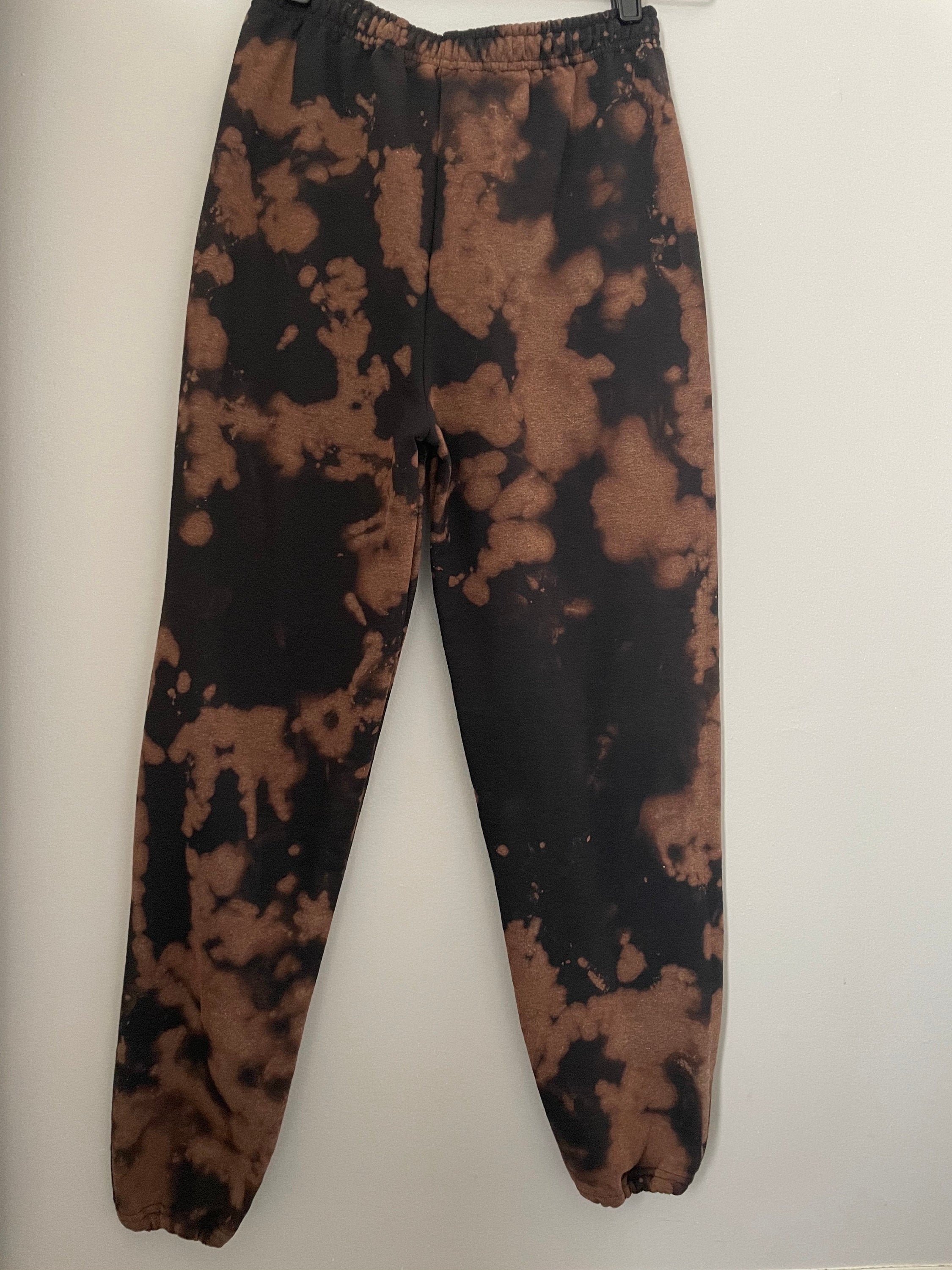 tie dye bleach black sweatpants – kamhevercha