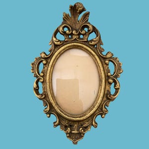 Vintage French photo/picture frame for wall hanging