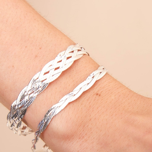 Bracelet de chaîne à chevrons tressé en argent / 925 argent sterling / 7 - 8 pouces / chaîne de serpent plate torsadée / cadeau de femme pour elle