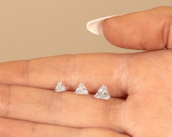 Solid 14k Gold Trillion Cut Diamond CZ Stud Earrings / Triangle Stud Earrings / Created Diamond / Wedding Bridal Earrings