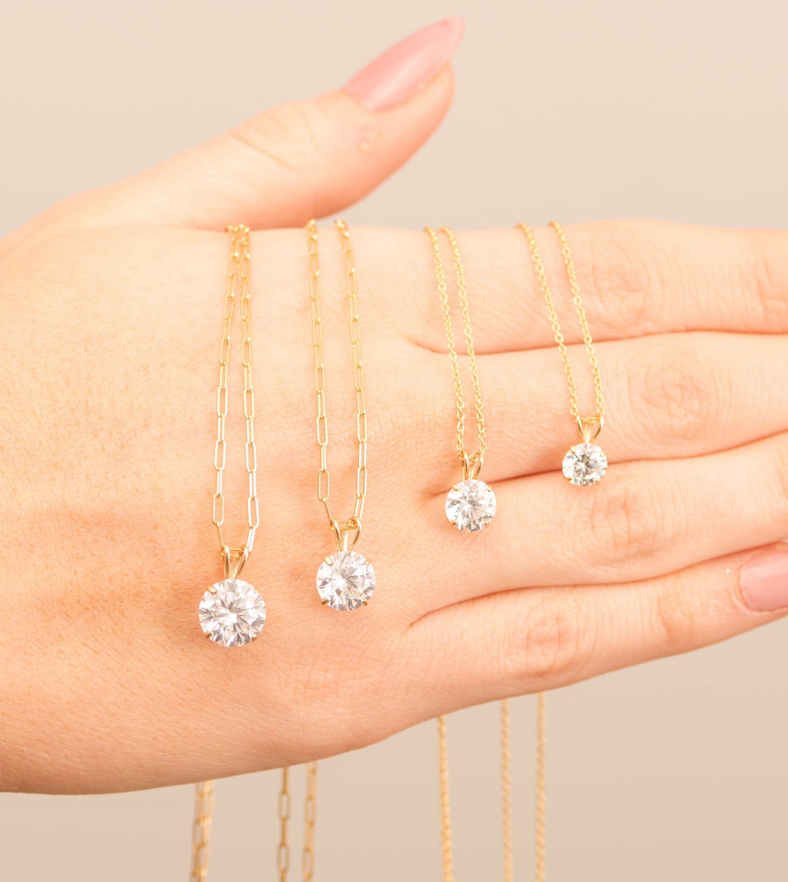 Simple short chain shop diamond necklace