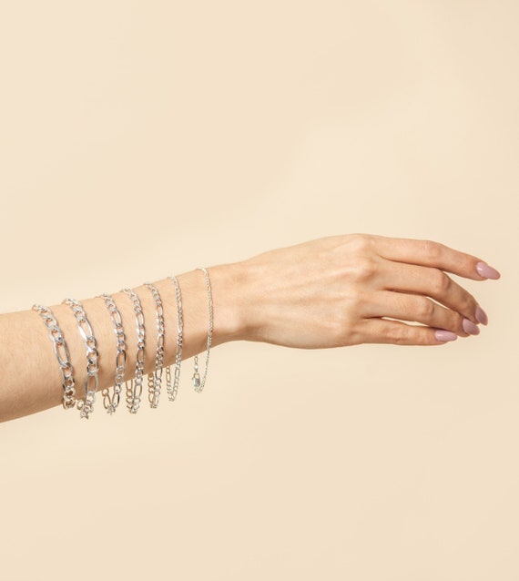 Cartier shop figaro bracelet