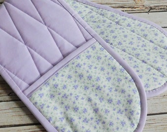 Lavender and White Floral Double Oven Gloves