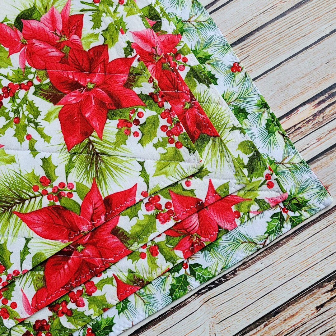 Christmas Poinsettia Placemats Set of 4 Quilted Reversible Winter Holly Holiday Table Decor Etsy