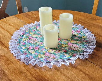 Summer Quilted Floral Table Topper 19" - Green and White Plaid Centerpiece Mat with Lace