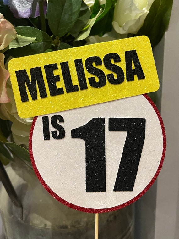 Learner Driver Age 17 Cake Topper - Personalised -  with L plate cupcake toppers