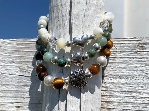 Beachy Sterling Silver Aqua Beaded Bracelet Turquoise and Amazonite Bracelet with Silver Cockle Shell Charm Adjustable