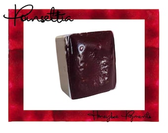 Poinsettia | Alizarin Crimson Handmade Matte Red Watercolour paint | Honeybee Pigments | Calligraphy Ink | Hand Lettering | Aquarelle