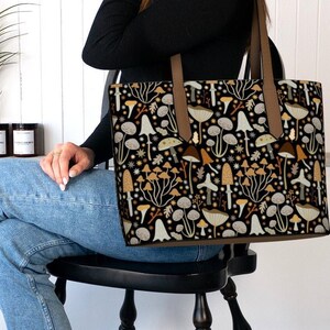 Fourre-tout en cuir végétalien champignon, sac fourre-tout végétalien pour femme, grand sac fourre-tout végétalien, sac Cottagecore, fourre-tout en cuir végétalien, Dark Academia, Goblincore