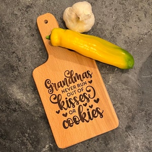 Mother&#39;s Day Gifts for Mom or Grandma, Charcuterie Board, Serving Tray, Cheese Board, Wine and Cheese Board, Personalized Gift
