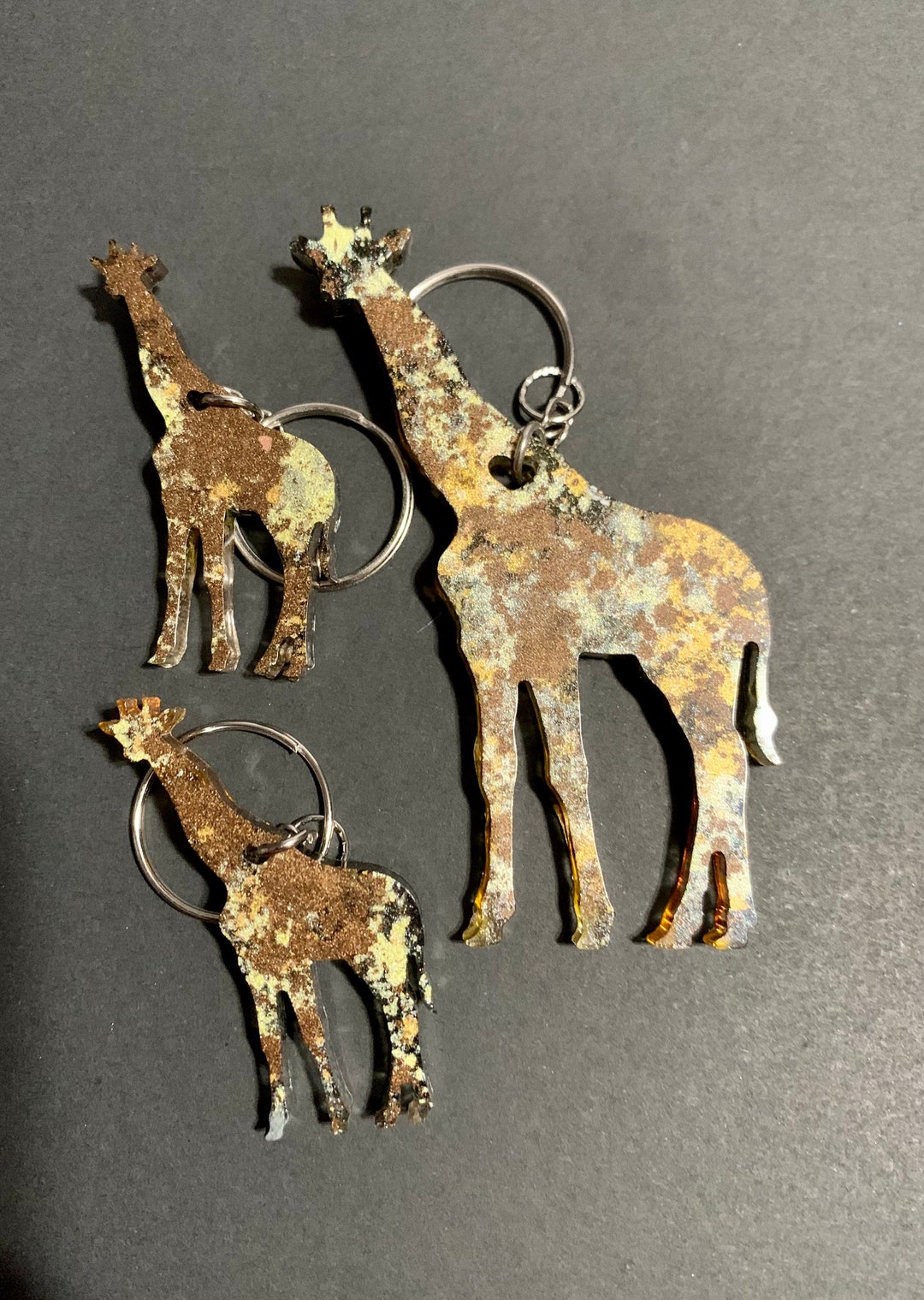 Giraffe Resin Keychain Set: Handmade Custom Keyring - Etsy