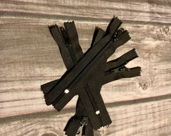 Black 4” or 10.1cm Zipper | YKK 45C | Nylon Zipper | Closed Ended | Zipper |