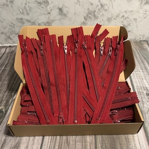 Bordeauxrode YKK-rits: 9" nylon, gesloten uiteinde