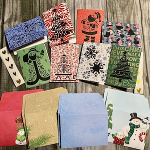 Tarjetas de Navidad con diseños / Tarjetas navideñas / Tarjetas temáticas navideñas / Juego de 8 tarjetas / Juego de tarjetas de notas / Hecho a mano /