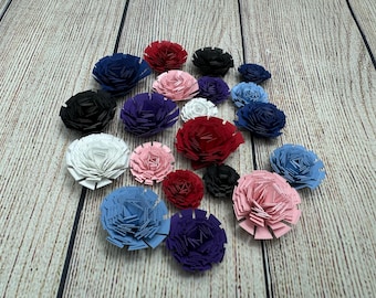 Flores de papel enroladas sortidas: kit faça você mesmo ou decoração de casamento pronta