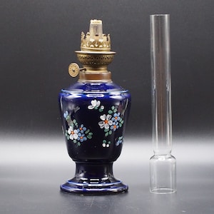 royal blue oil lamp, 1950 antique gas lamp, vintage french kerosene lamp, gift for dad, collectibles for collectors, lightining home decor