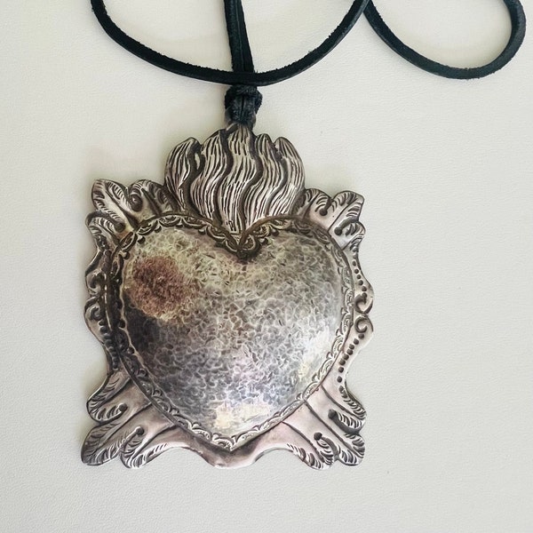 Sterling Silver Mexico Hand Hammered Repousse Milagro Sacred Heart Necklace