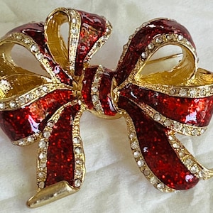 Macys brooches deals