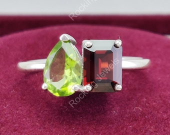 Natural Peridot And Garnet Ring, Toi Et Moi Birthstone Ring, Two Stone Engagement Ring, Gemstone Rings For Women, Birthday Gifts For Mom