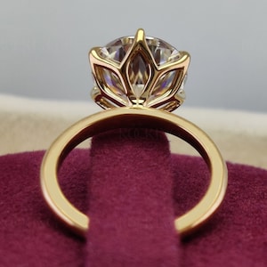 Gold Tulip Setting Ring, Round Moissanite Engagement Ring, Solitaire Moissanite Rings For Women, Floral Set Ring, Nature Inspired Ring