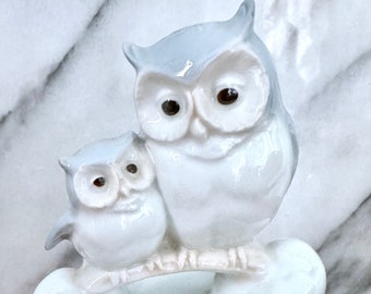 Vintage Gorham Japan Ceramic Owl Music Box 