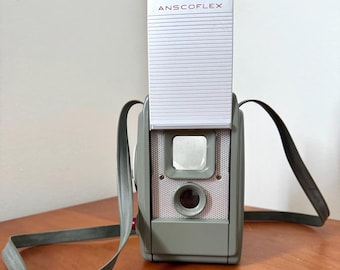 1999 Olympus Superzoom 130 S (130S) 35mm Film Auto-focus Camera