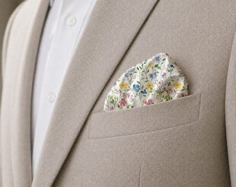 Summer Meadow Pocket Square, Pastel Wildflower Hanky, Spring Wedding Suit Accessory, Botanical Menswear, Gift for Him