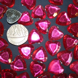 80 x Self Adhesive Clear Heart Gems With Red Center Rhinestone Acrylic  Crystals Diamante Embellishments