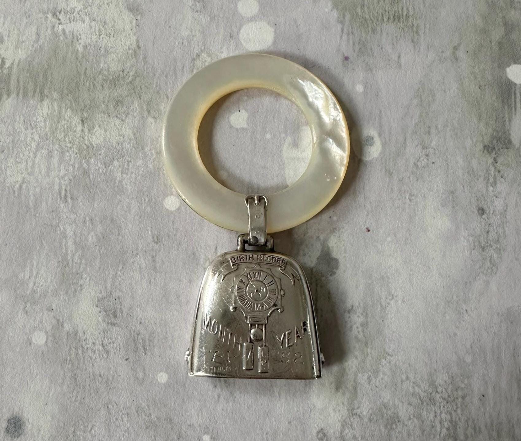 Charme Vintage Argent Sterling 925 - Hochet Bébé Boule Rouge - Poids 6.0g - Occasion Bon état