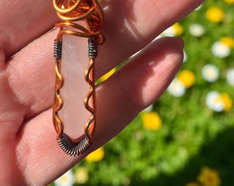 "Rose Quartz Point" pendant, natural stone