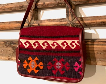 Vintage Turkish Kilim wool shoulder bag - cross over flap