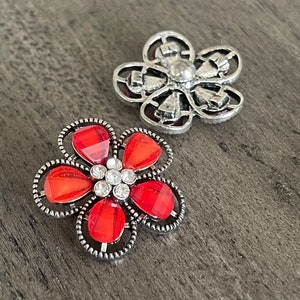 Snap Button, Red Flower Snap Charm, Fits 18mm 20mm Jewelry, Flower Jewelry, Snap Jewelry, Snap Charms, Interchangeable Snap Charm