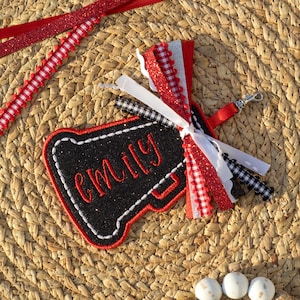 Custom Cheer Bag Tag–Personalized Cheerleader Name Charm–Team Spirit Gift for Backpack, Duffel, or Sports Bag–Back to School Gift for Cheer