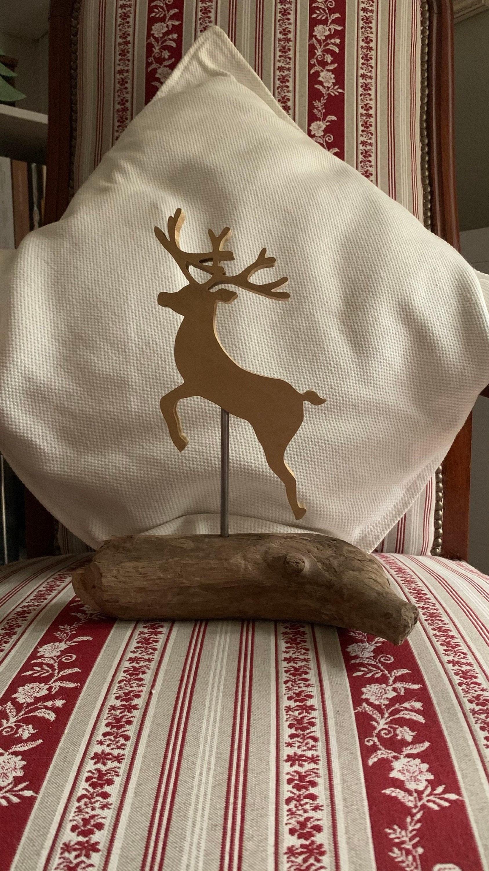 Sculpture en Bois sur Flotté