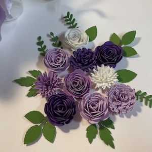 PrerolledPaperflowers/setof10/paper leaves/paperroses/paperflowers/geaduationcapflowers/craftflowers/flowerconfetti/tablescatter