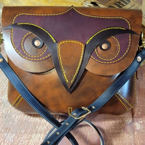 Genuine Leather Keychain/bag-charm, a Savvy Owl Face Pattern, Brown or Green