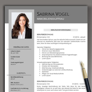 Może przedstawiać: Curriculum vitae dla Sabriny Vogel, agentki nieruchomości. CV zawiera informacje osobiste, doświadczenie zawodowe i wykształcenie. CV jest sformatowane w profesjonalnym i nowoczesnym stylu.