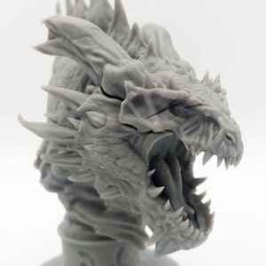 Baastherox Bust - Dragons of the Red Moon (Draco Studios)