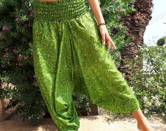 100% silk harem pants. One size yoga pants. Silk strechable harem trouser. Festival outfit. Drop crotch yoga trouser. Hippie pants.